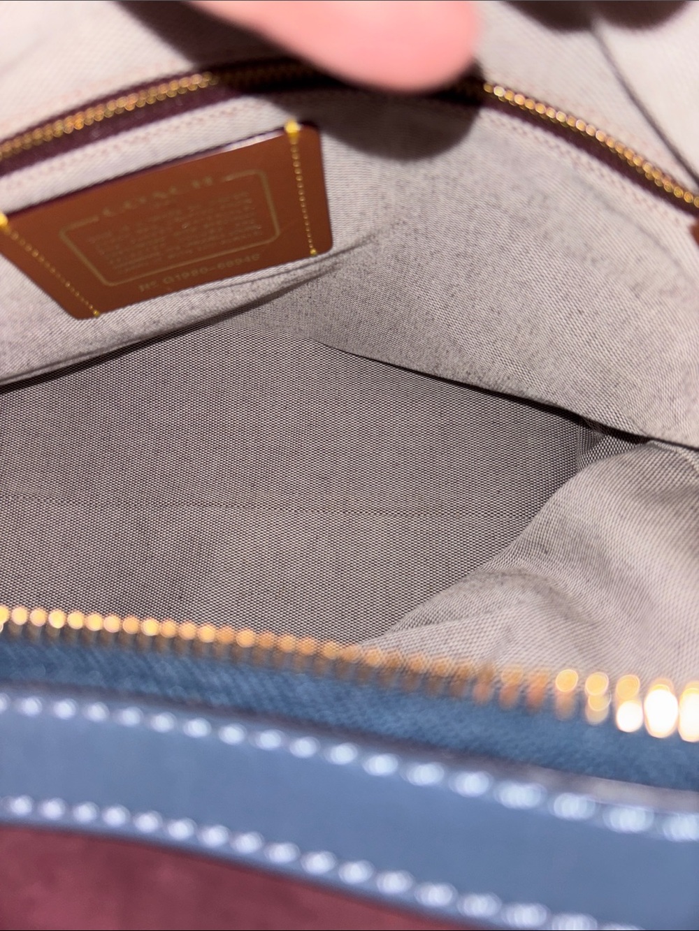 Rare Coach Rogue 36 with ostrich detailing. - Picture 13 of 17